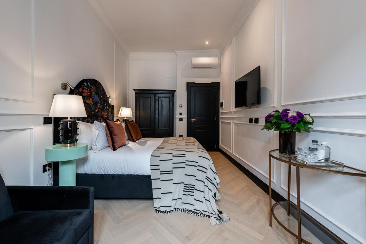 The Couper Sant'Andrea Hotel Милано Екстериор снимка