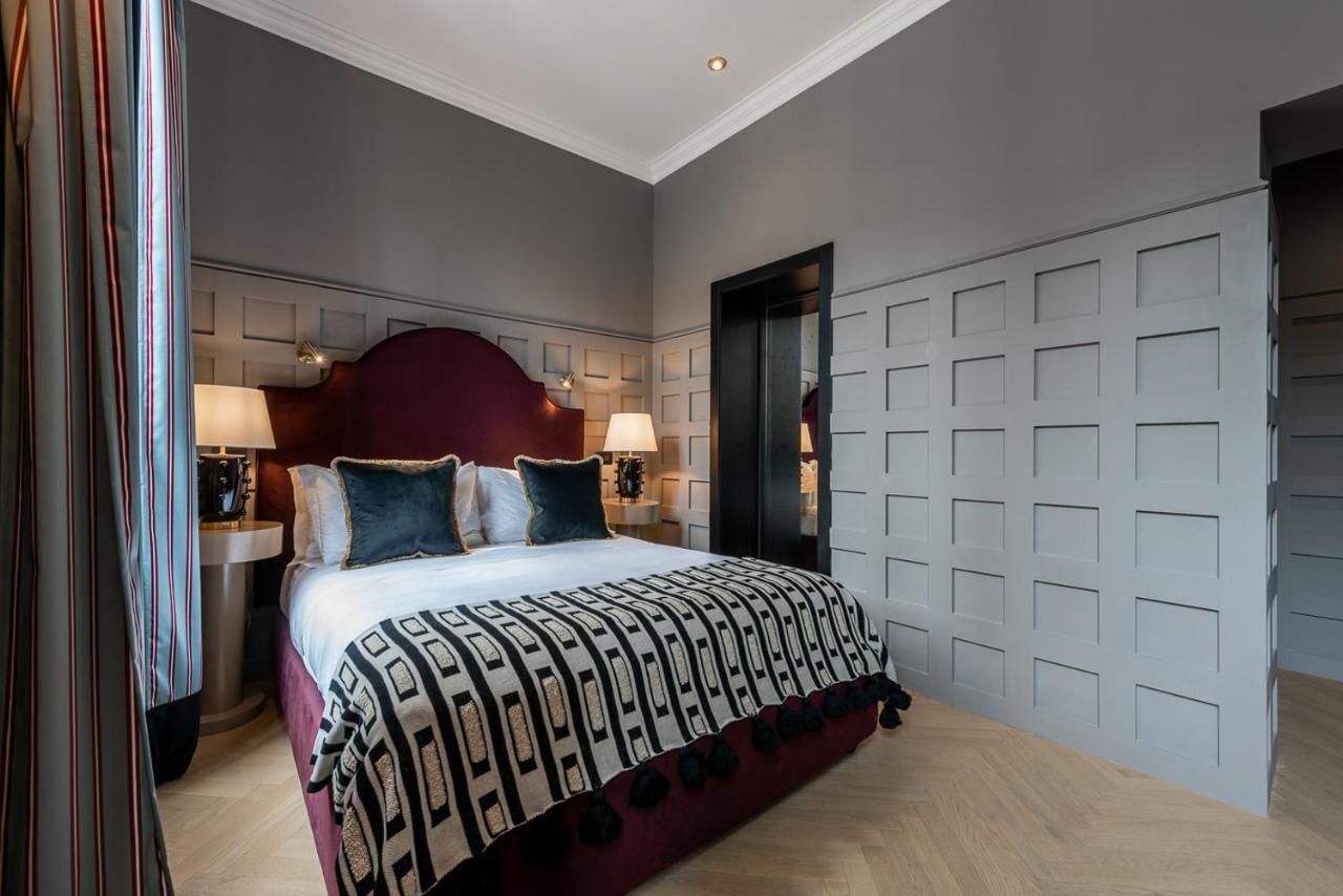 The Couper Sant'Andrea Hotel Милано Екстериор снимка