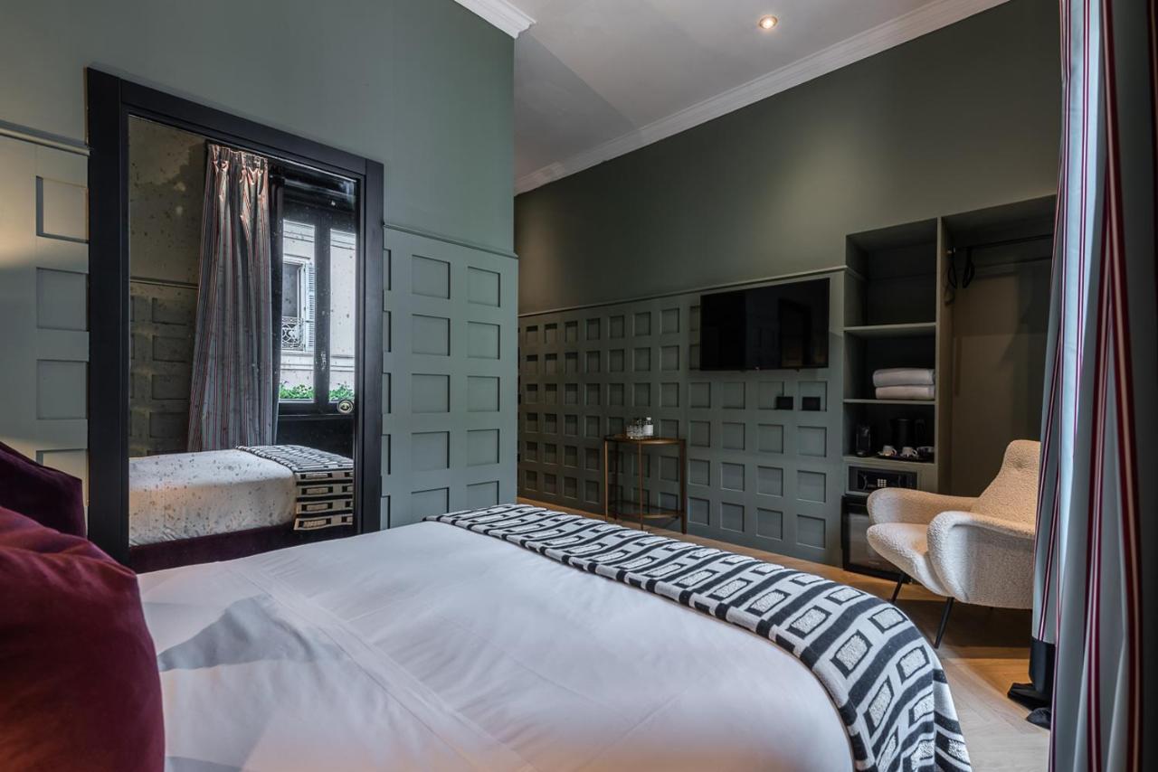 The Couper Sant'Andrea Hotel Милано Екстериор снимка